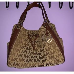Micheal Kors Handbag